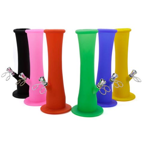 MEDIUM SILICONE BONG